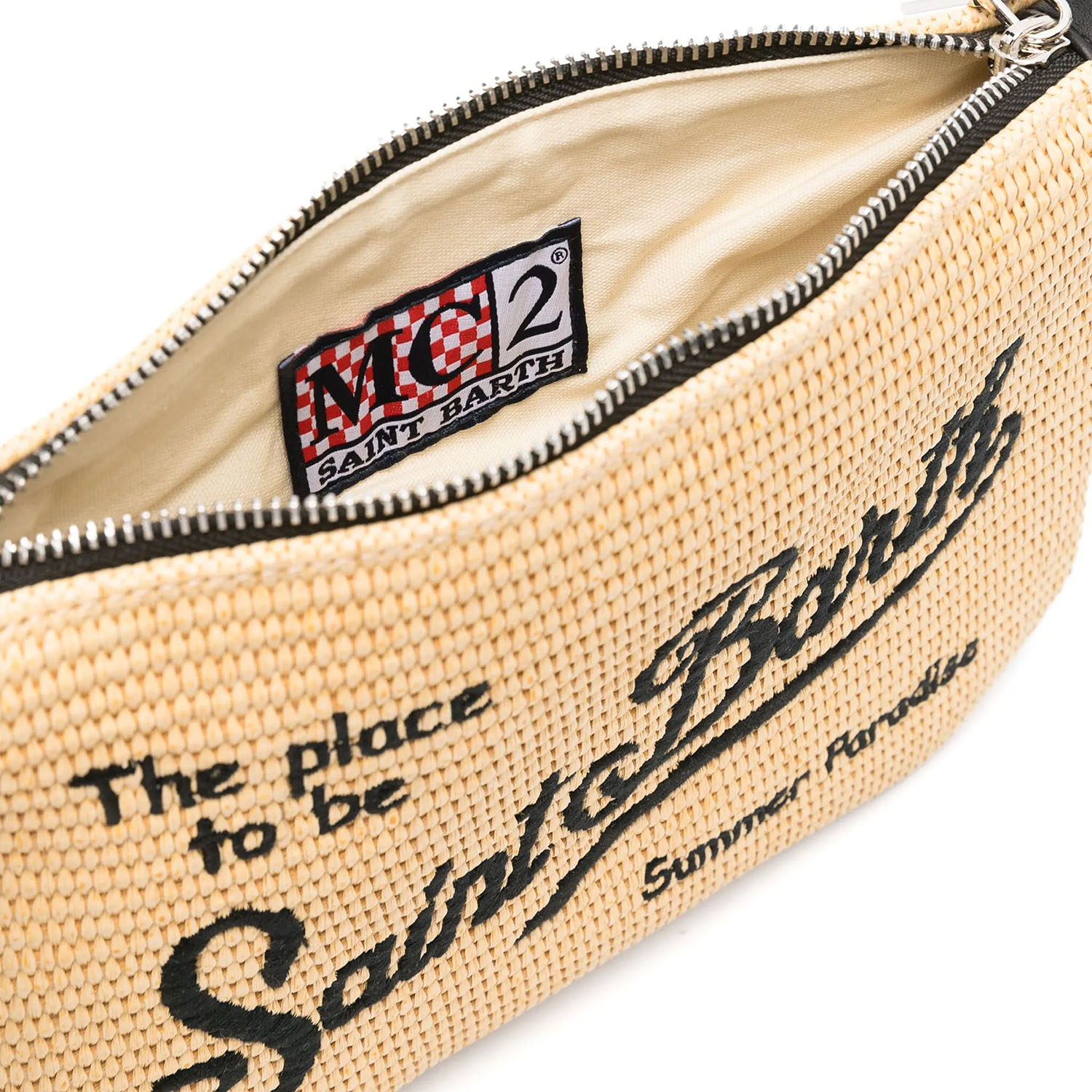 PARISIENNE_STRAW_00421L_PAR0021